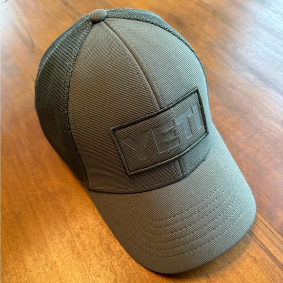 Yeti Other - YETI Low Pro Trucker Hat - Olive Green